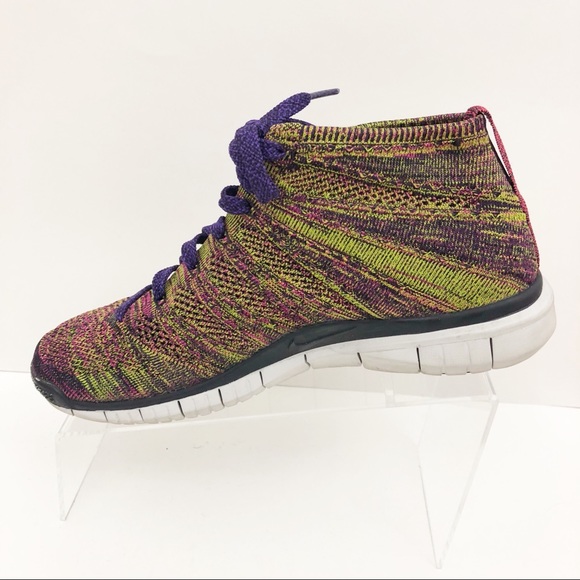 Nike Free Flyknit Size 8 - Picture 3 of 7